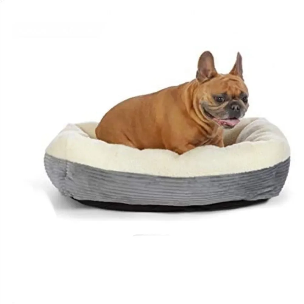 New Plush self-warming pet bed for dogs and cats